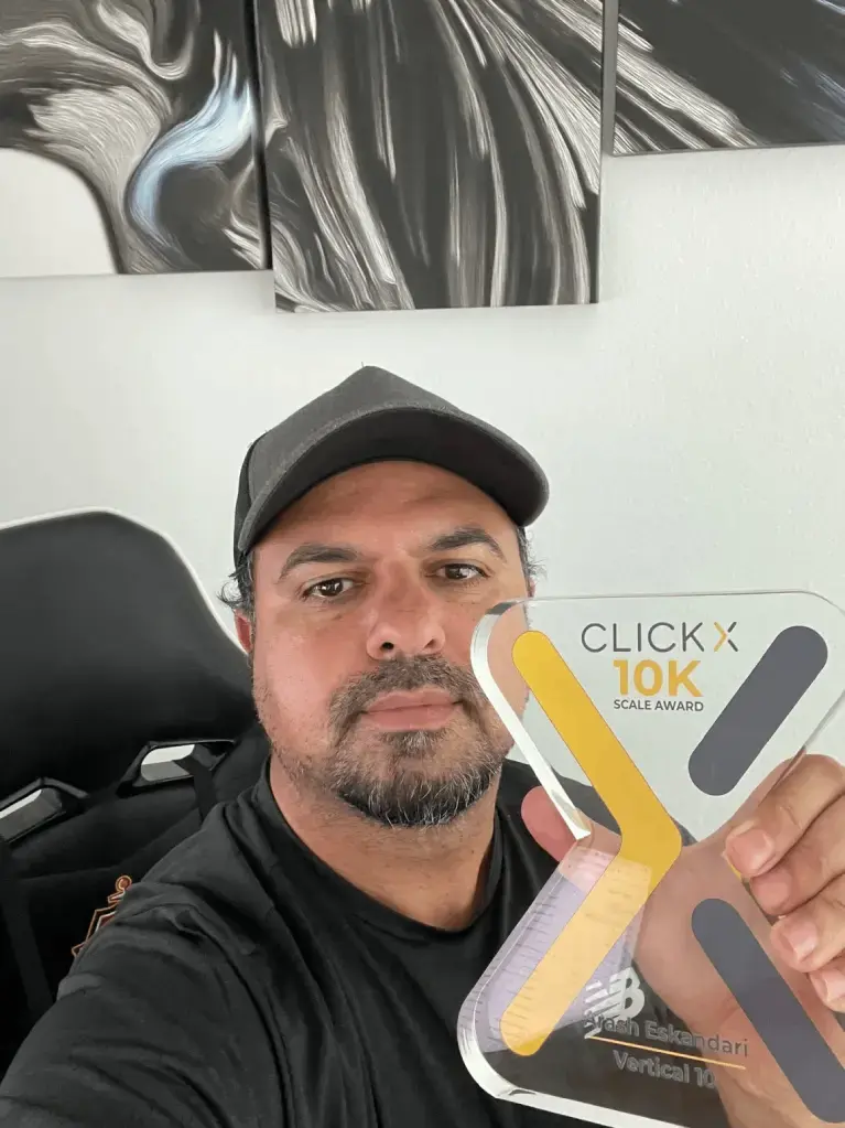 Arash E. — Clickx Scale Award Winner